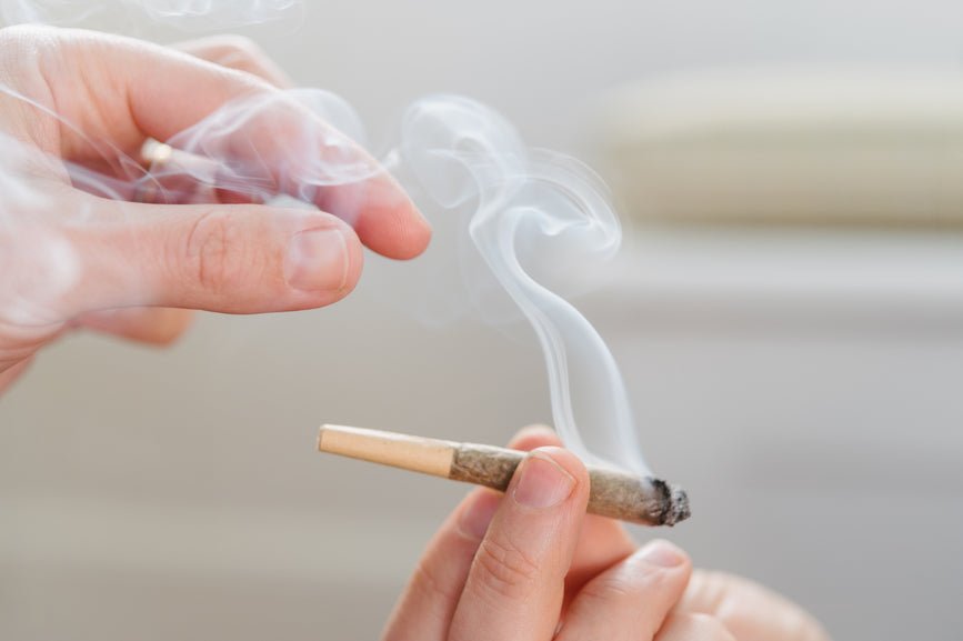 Smoking CBG Benefits - Secret Nature
